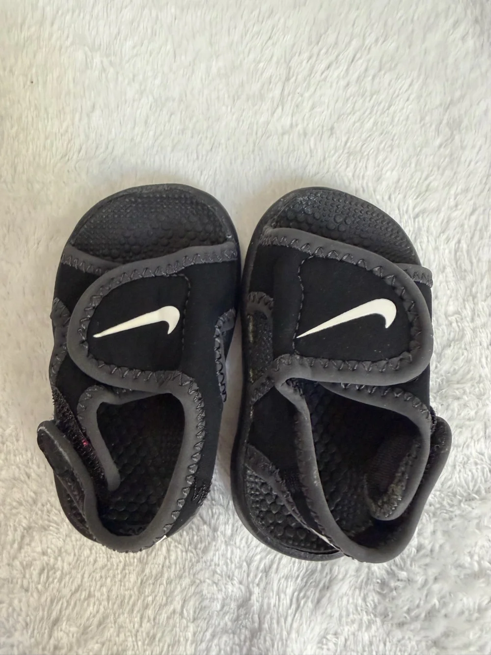 Nike Sunray Protect Toddler Sandals Black Hook Loop Water Shoes Size 5C EU 21